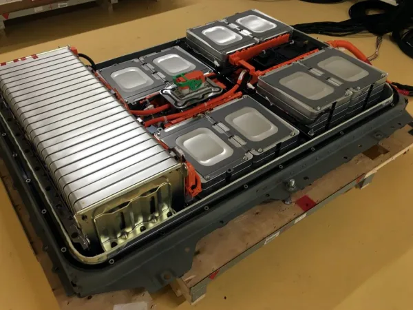 Enrobage de modules de batteries VE